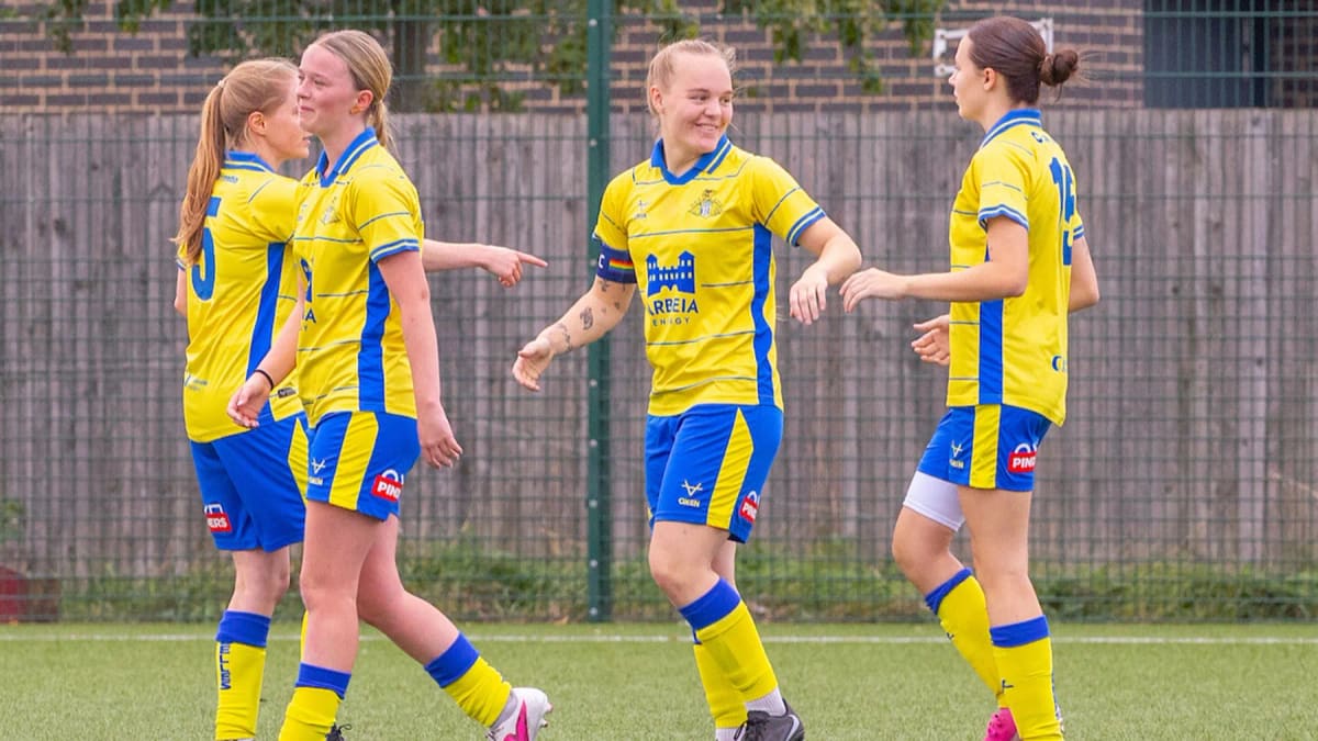 Doncaster Belles Beat Handsworth Ladies 4-0 in League Cup — Doncaster news photo (Doncaster Rovers FC)