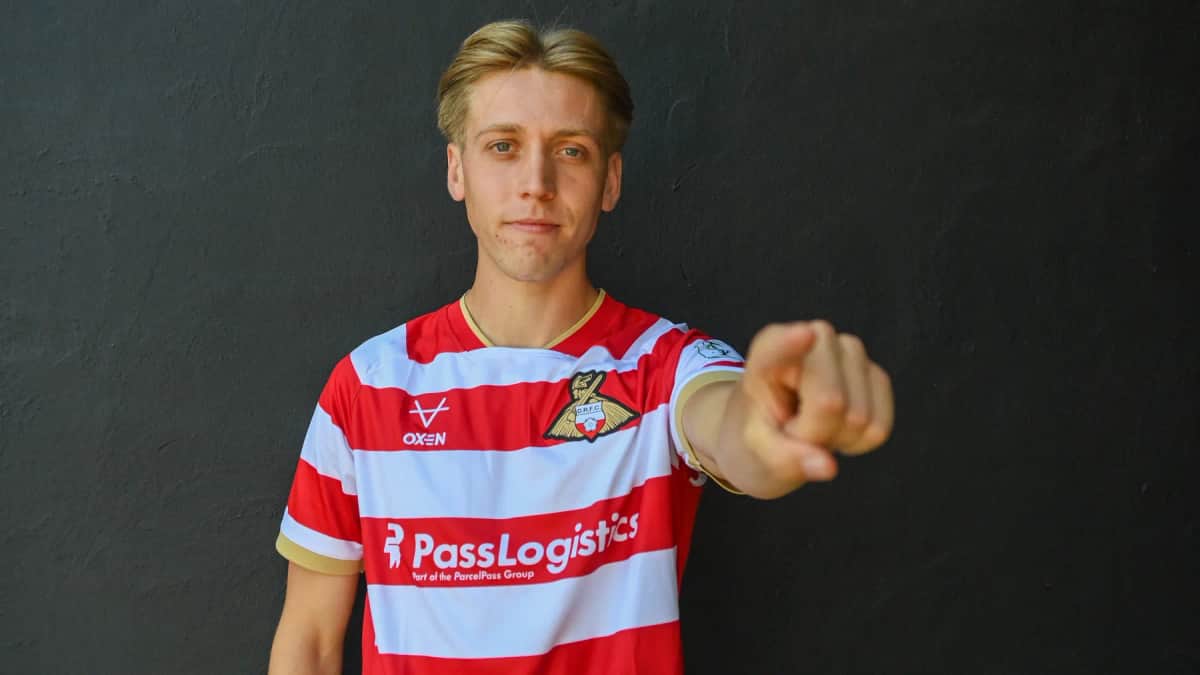 Doncaster Rovers Sign Winger Jordan Thomas — Doncaster news photo